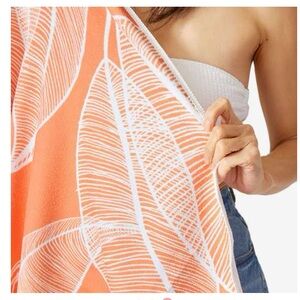 SUMMER & ROSE Outdoor Roundie/Roundie Towel